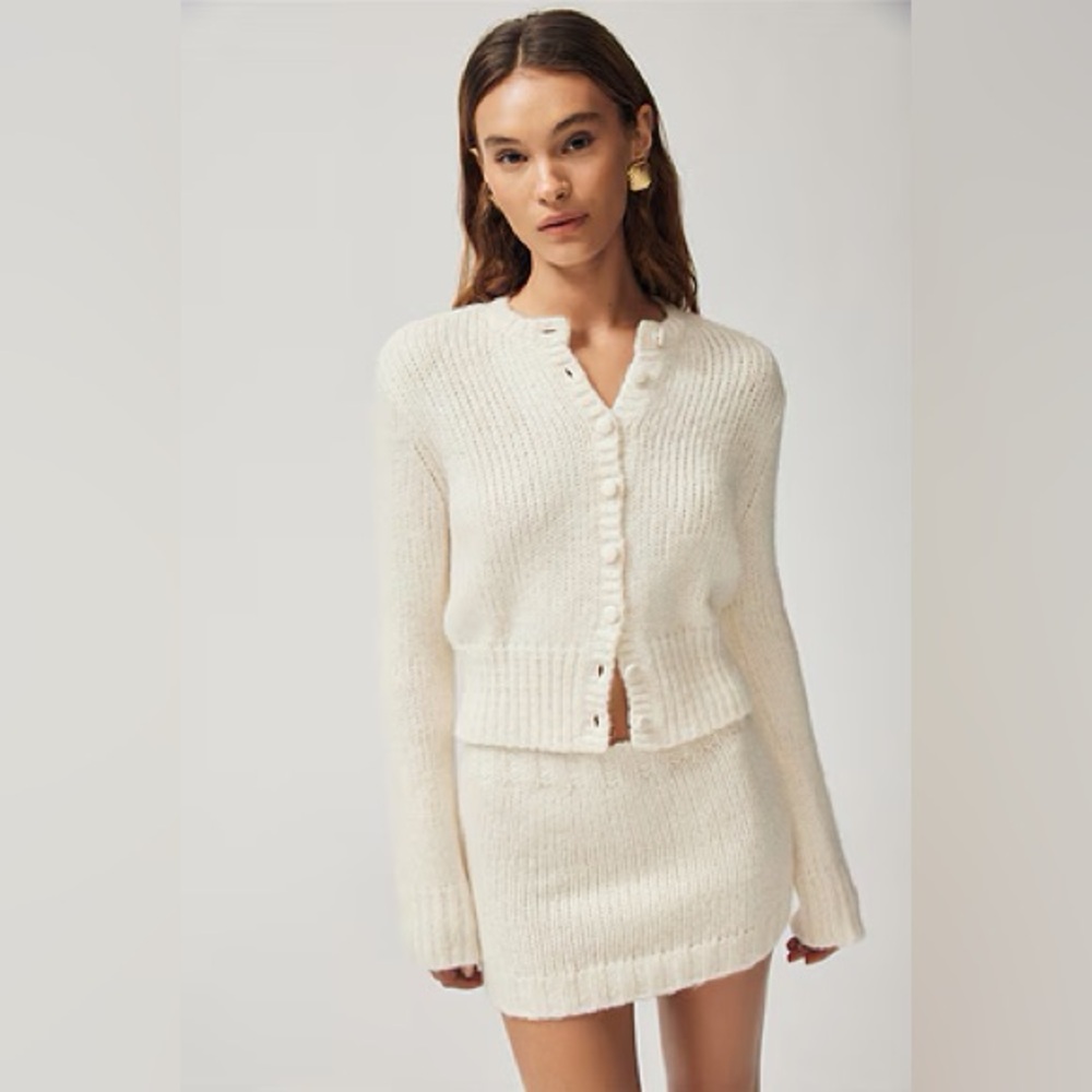 Helsa wool cardigan skirt set